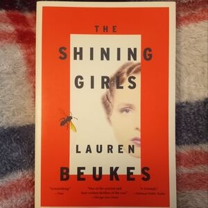 The Shining Girls by Lauren Beukes Book